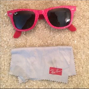 Authentic Ray-Ban Wayfarer
